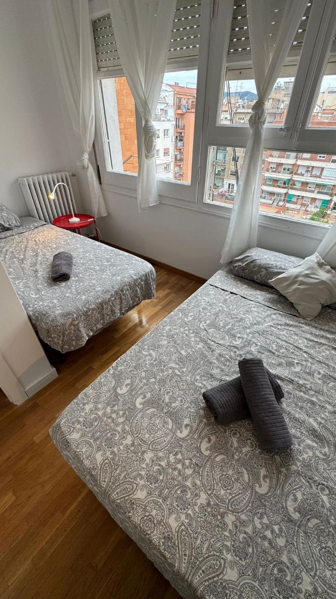 Hostel Mallorca Barcelona Zewnętrze zdjęcie